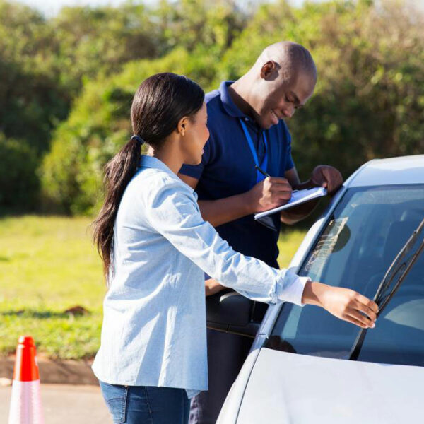 Check these tips before you enroll in a driving school