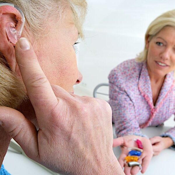 Hearing Aid Comparisons to Tackle Hearing Loss