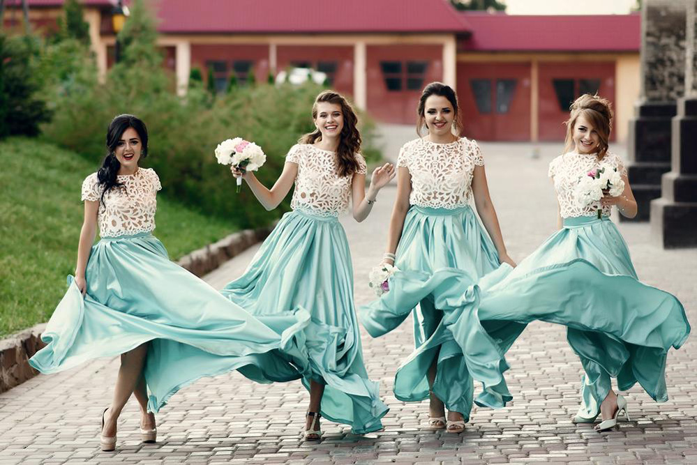 How to select the perfect bridesmaid dress