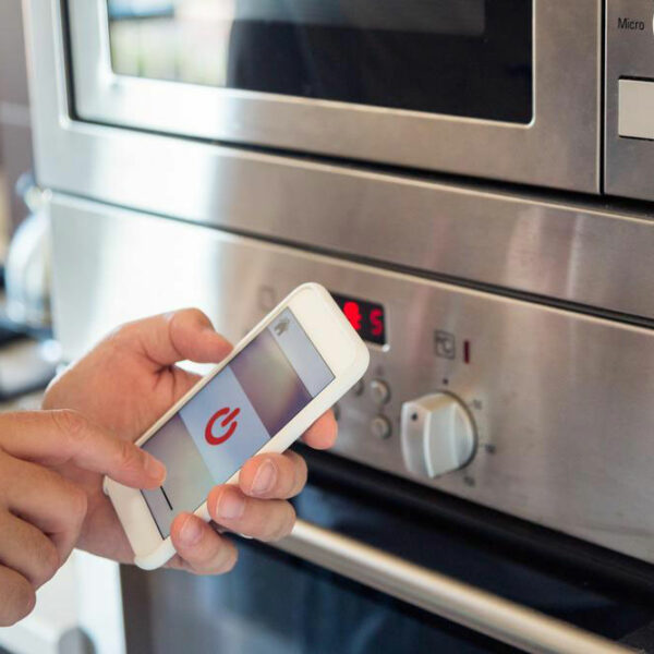 Smart cooking appliances for convenient cooking